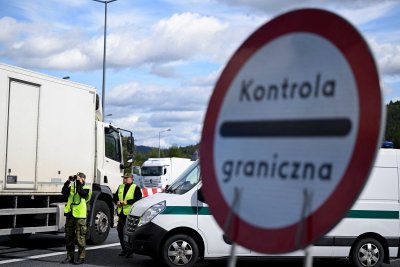 Полша прекратява граничния контрол със Словакия