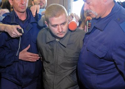 Илиян Тодоров осъден на доживот за двойното убийство пред дискотека
