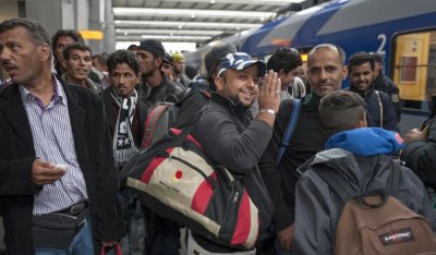 Германски окръг задължи бежанци да работят