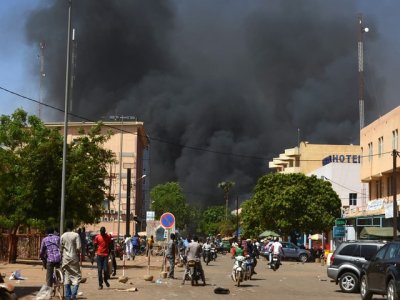 15 убити при терористичен акт срещу църква в Буркина Фасо