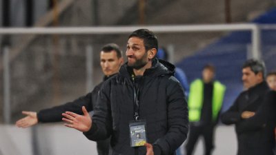 Арда" се раздели с треньора си след загубата от "Левски"