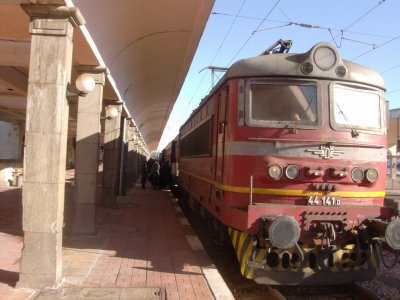 БДЖ пуска 9000 допълнителни места във влаковете 
