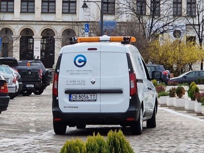 Първият подобрен автомобил за контрол на паркирането в столицата работи