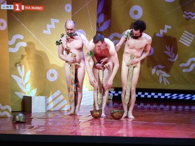 Американският актьор Джон Сина излезе гол на церемонията по връчването