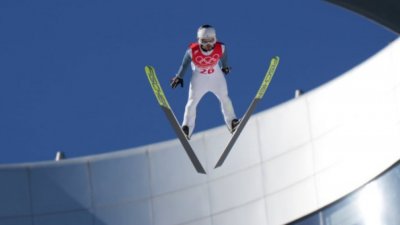 Зографски се класира 40-и в Осло за Световната купа по ски скок