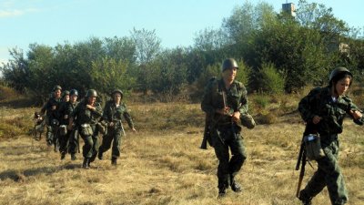 Над 350 военнослужещи от България Хърватия и Австрия ще участват