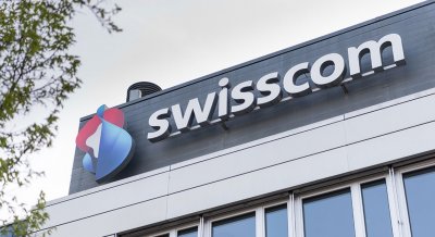 Швейцарският телекомуникационен оператор Суиском Swisscom обяви днес че ще придобие