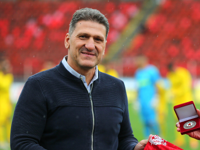 Изпълнителният директор на ЦСКА Филип Филипов обяви че червените подкрепят