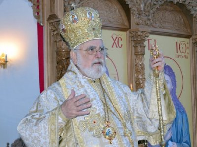 Пловдивският митрополит умее да организира и да властва Варненският също