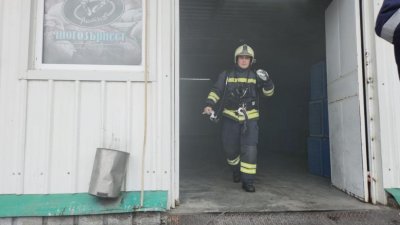 Пожар на зеленчукова борса в кв Максуда във Варна Сигналът