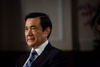 Бившият президент на Тайван ще се срещне със Си Дзинпин
