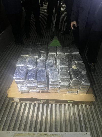 Защо още няма арестувани за заловения кокаин за 15 млн. лв. в Бургас?