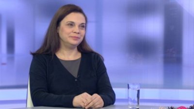 Геновева Петрова: Рисковете политическата криза да прерасне в институционална са налице