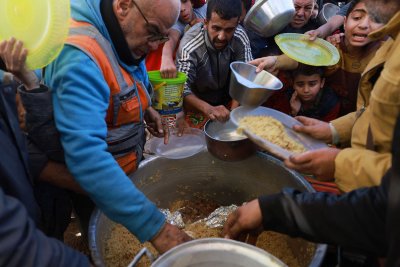 ООН: Израел пречи на разпределянето на храна в Газа
