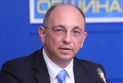 Асен Василев е най прахосническият и безотговорен финансов министър за последните