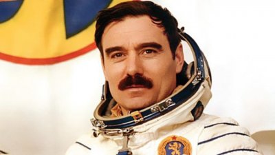 Ловеч отбелязва 45 години от полета на първия български космонавт