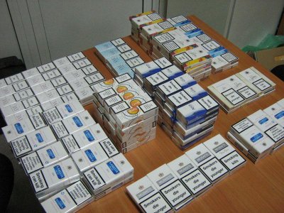 Митничари иззеха 2325 кутии цигари