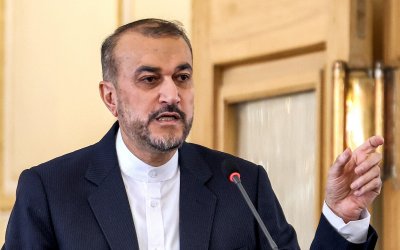Иранският министър на външните работи Хосейн Амир Абдолахиан се обяви