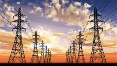 Глътка въздух: Отлагат либерализацията на пазара на ток с година