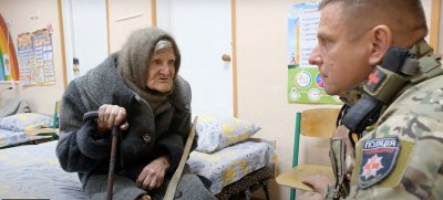 98 годишна украинка каза че е извървяла 10 километра под руски