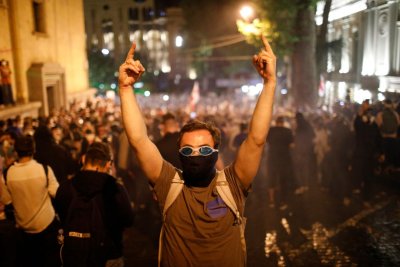 Поредна нощ на протести в Грузия