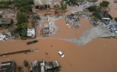 75 са вече жертвите на наводненията в Бразилия