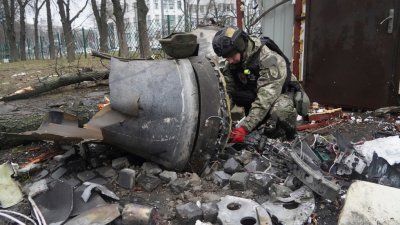 Отломките от ракета която падна в украинския град Харков са от