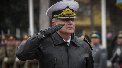 Началникът на отбраната: Трансформацията на армията ни е огромна
