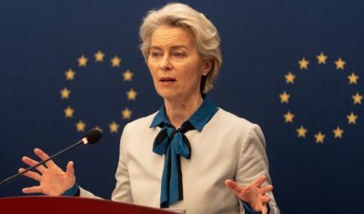 Урсула фон дер Лайен председателката на Европейската комисия призова за