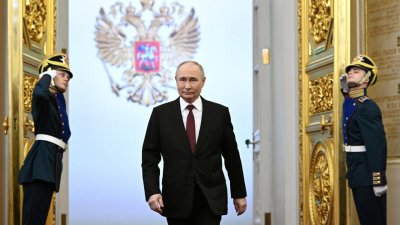 Путин положи клетва като президент на Русия за пети път