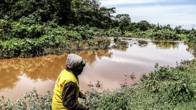 Холера плъзна след наводненията в Кения