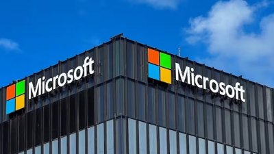 Глобиха Microsoft с 242 милиона долара за кражба на технология