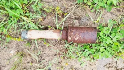 Откриха невзривена граната край Стара Загора