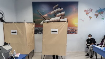 До днес: Българските граждани могат да подадат заявление за гласуване в чужбина