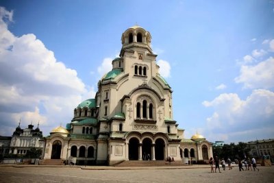 За първи път: Молебен за здравния служител отслужват в храм-паметника "Св. Александър Невски"
