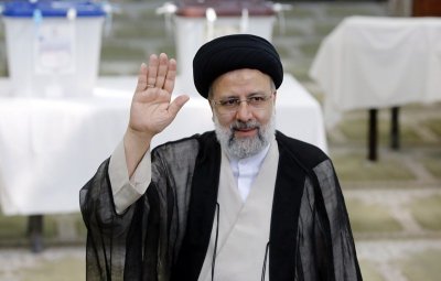 Погребенията на иранския президента Ебрахим Раиси и другите жертви на