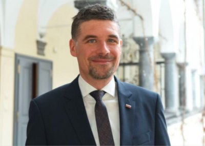 Основният кандидат на Словенската народна партия на изборите за Европейски