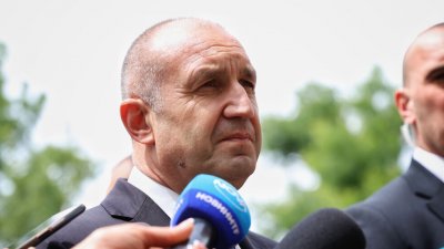 Радев: Припрените реакции на наши политици и институции, че България няма да изпраща войски в Украйна, не значат абсолютно нищо