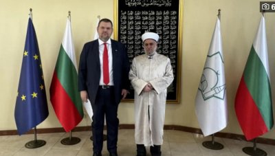 Пеевски и Цонев осигуриха 800 000 лв. за джамията "Ибрахим Паша"