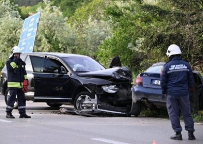 Заради катастрофата с кола на НСО: Отстраниха шефа на пътното във Варна
