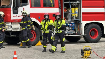 Пожар в сградата на общината в Кресна Сигнал за огъня