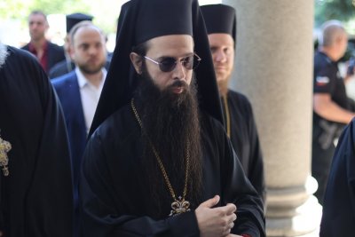 Сливенският митрополит Арсений: Вратата ни ще бъда отворена за всеки, търсещ помощ, утеха или съвет