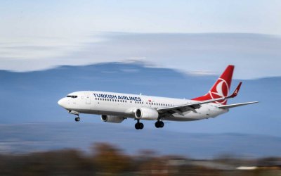 Турският национален авиопревозвач Търкиш еърлайнс Turkish airlines възобнови полетите до