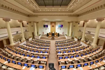 Парламентът на Грузия отхвърли президентското вето върху спорния закон за