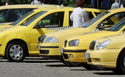 Таксиметровият бранш отново настоя жълтите коли да могат да се