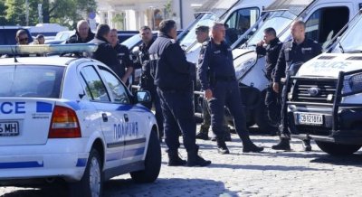 Шестима са задържани при спецакцията във Велико Търново