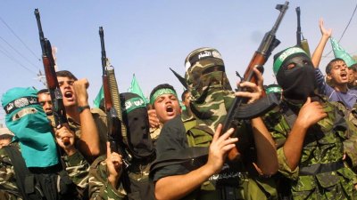 Палестинската ислямистка групировка Хамас заяви че няма да отстъпи от