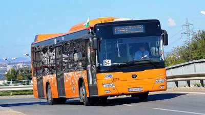 Безплатна нощна автобусна линия за членовете на СИК в Бургас