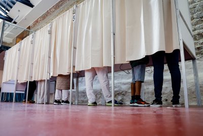 Българите в Италия гласуват на изборите 2 в 1