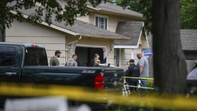 Най-малко трима убити при стрелба в Южна Дакота